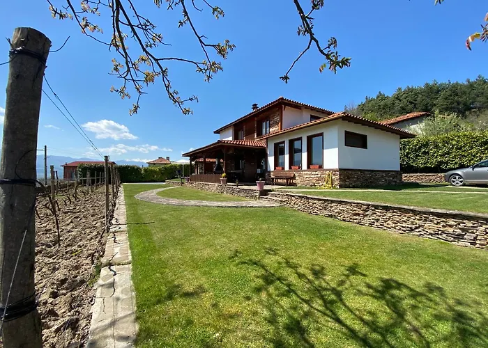 къщата на тати Apartment Garmen